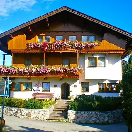 Ferienwohnungen Luxner Fuegen Exterior photo